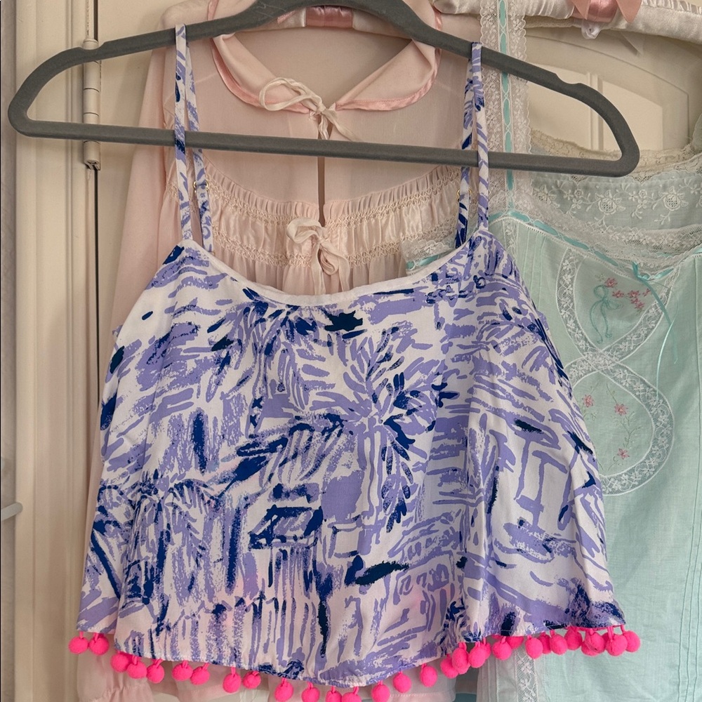 Lilly tank